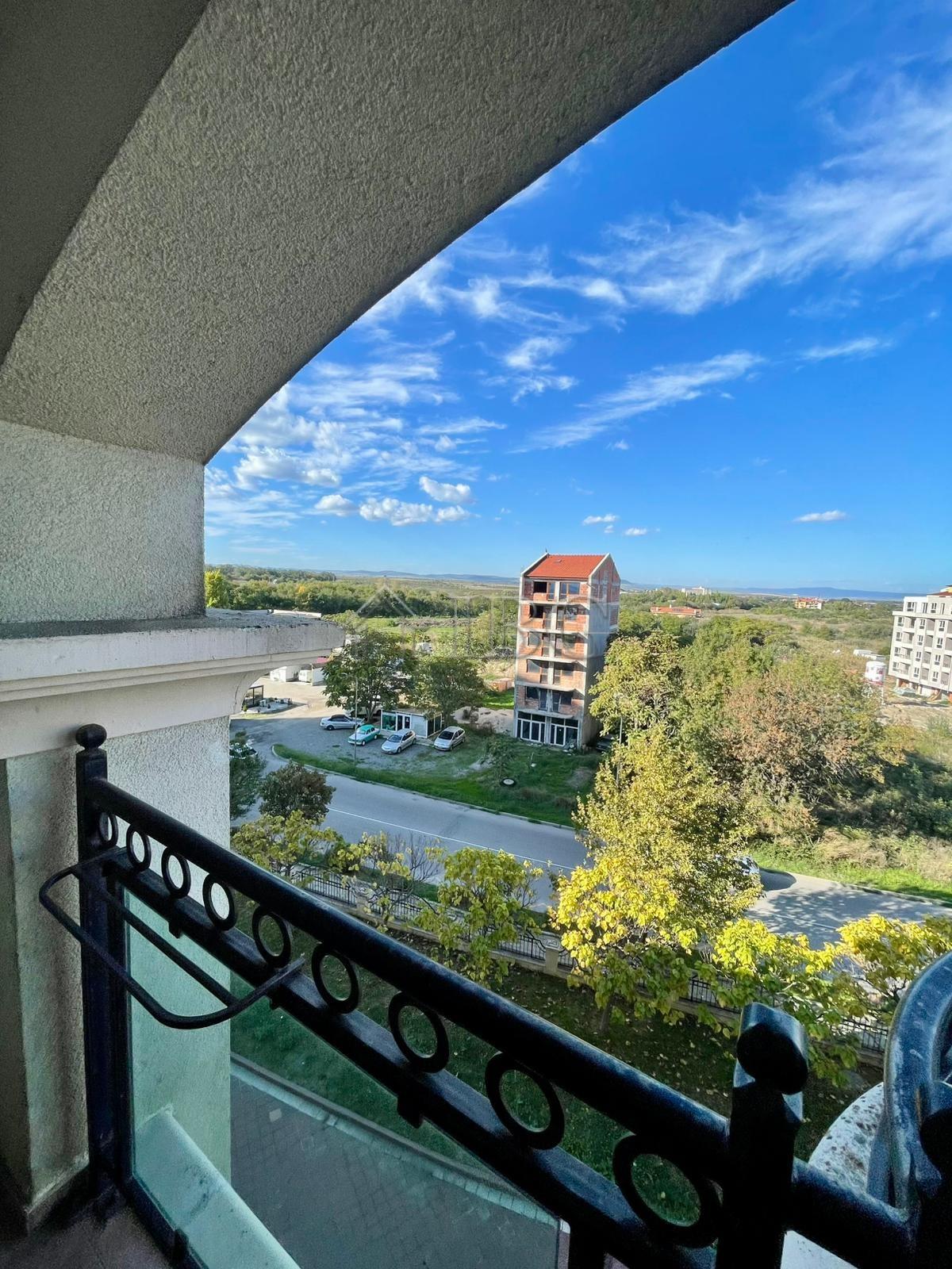 1-Bedroom Apartment Sunset Resort, Pomorie First Line to the Beach — photo 9 of 14