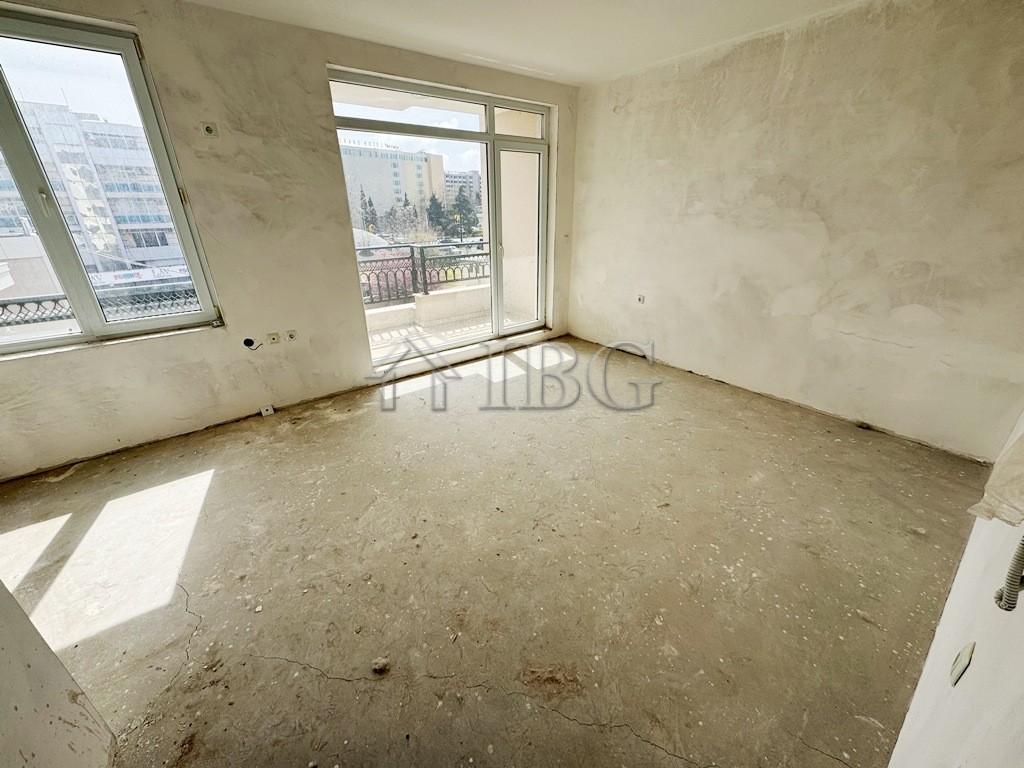 Studio with Pool View Premier Residence, Sunny Beach — photo 7 of 15