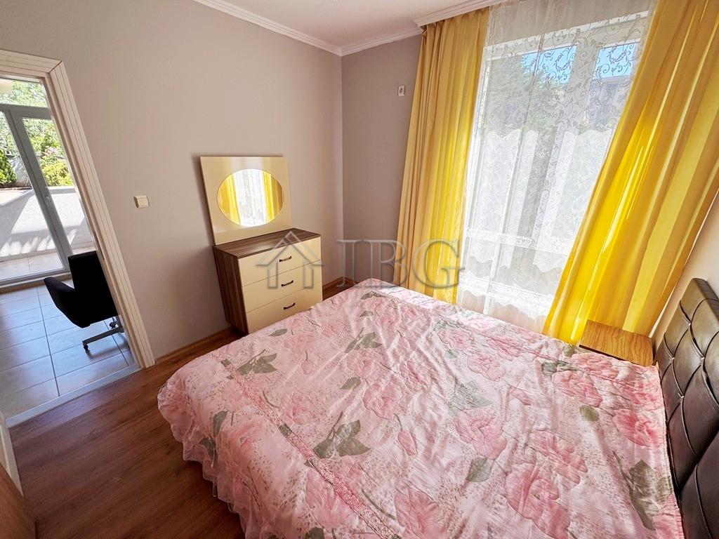 1-Bedroom Apartment with Pool View Persani 3, Sunny Beach — photo 9 of 16