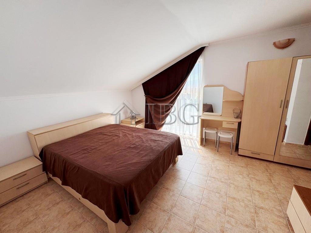 2-Bedroom Apartment with Sea View Yalta, Sveti Vlas — photo 17 of 24