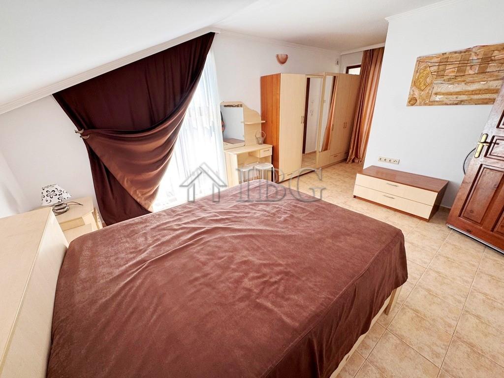 2-Bedroom Apartment with Sea View Yalta, Sveti Vlas — photo 18 of 24