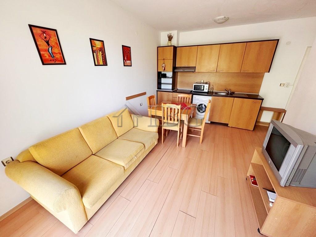 1-Bedroom Apartment with Courtyard View Sunny Day 4, Sunny Beach — photo 6