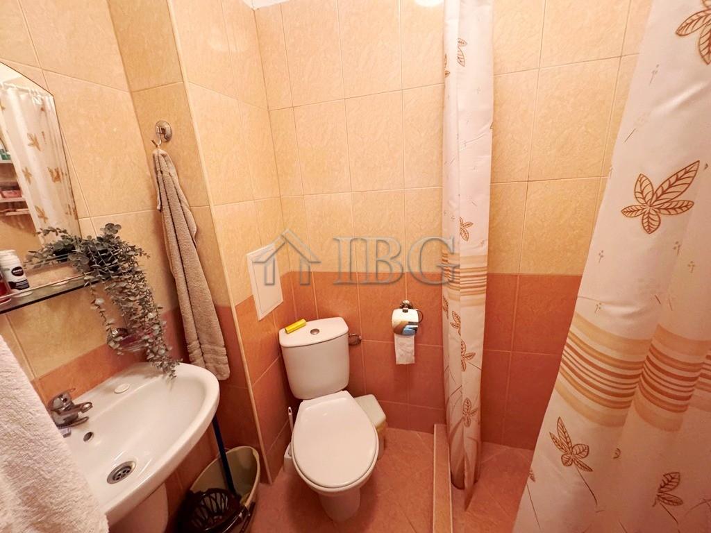 No Maintenance Fee 1-Bedroom Apartment in the Center of Sunny Beach — photo 14 of 15