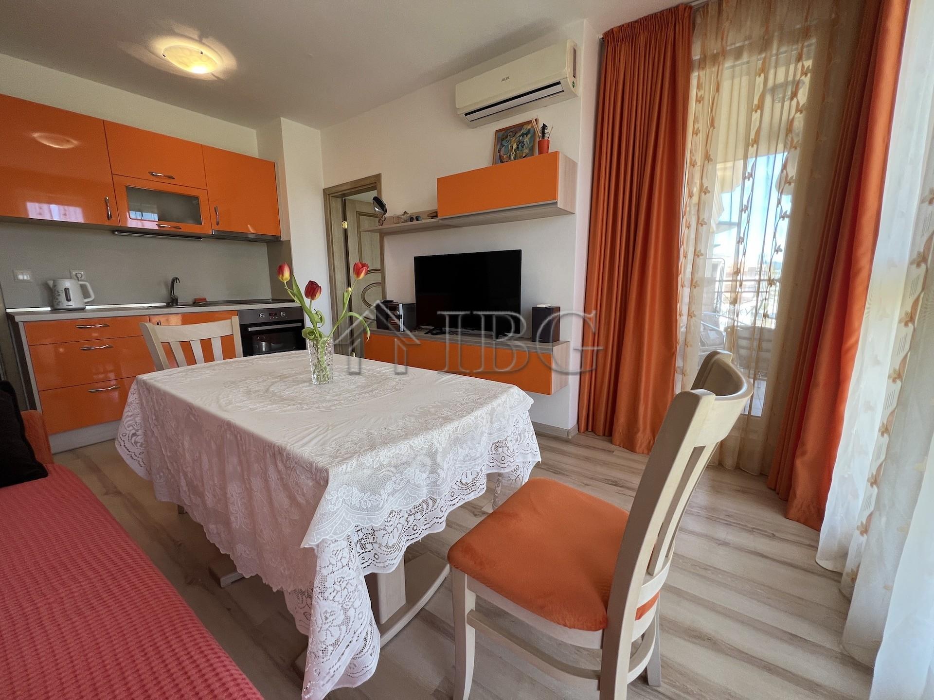 Aphrodite Gardens 1-Bedroom Apartment with Park View Sunny Beach — photo 17 of 25