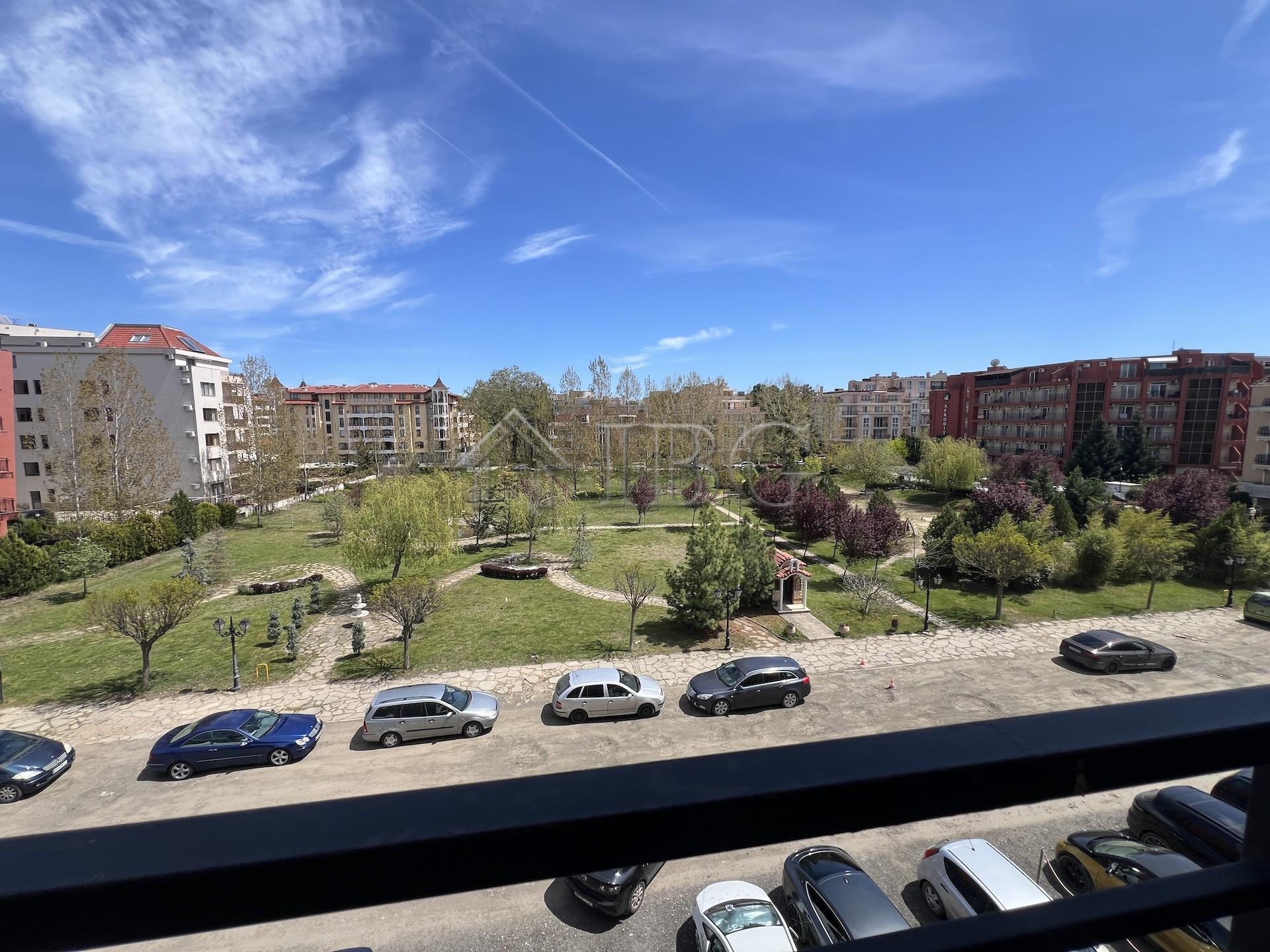 Aphrodite Gardens 1-Bedroom Apartment with Park View Sunny Beach — photo 7 of 25