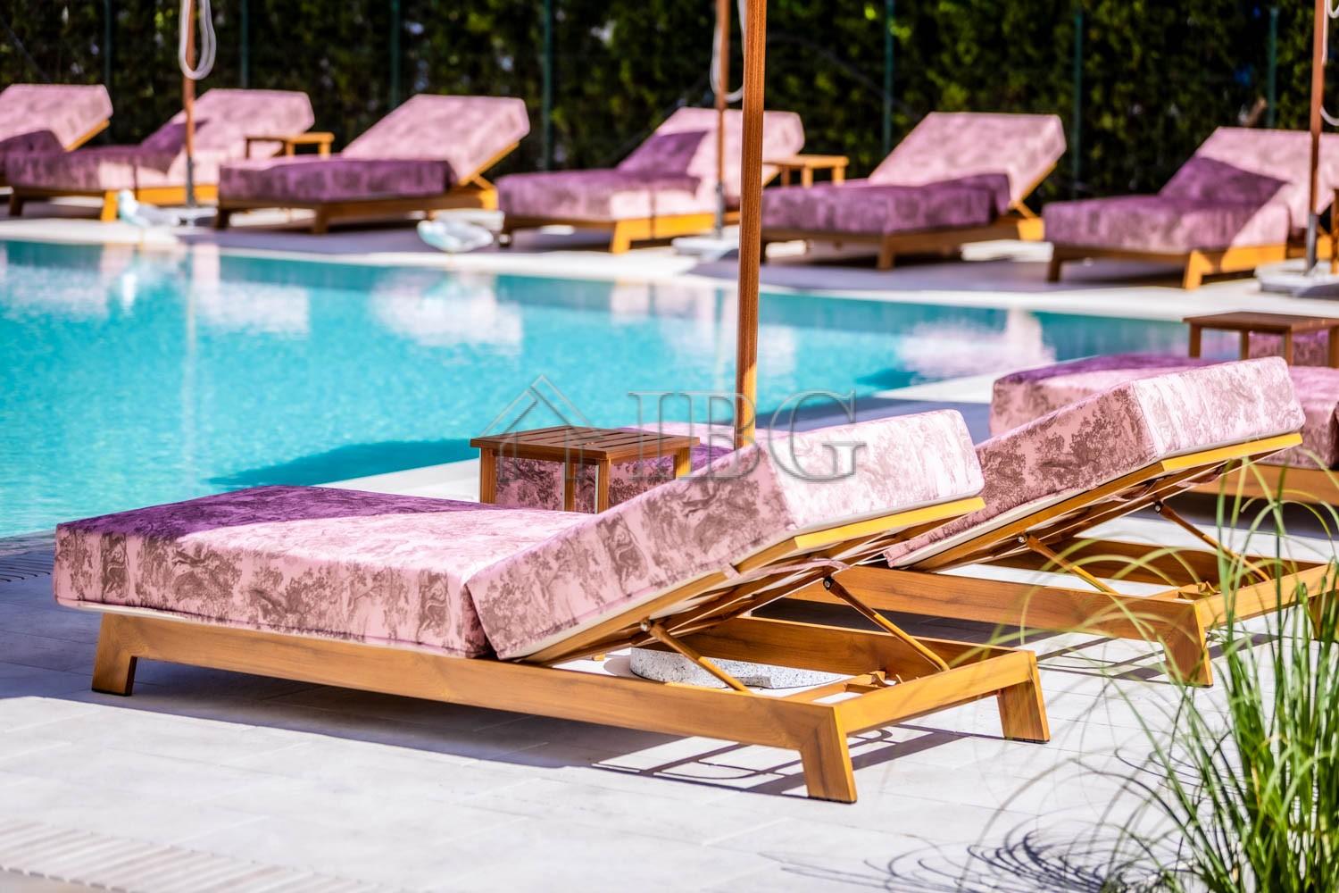 1-Bedroom Apartment with Large Open Terrace J'Adore Secret Garden, Sunny Beach — photo 3