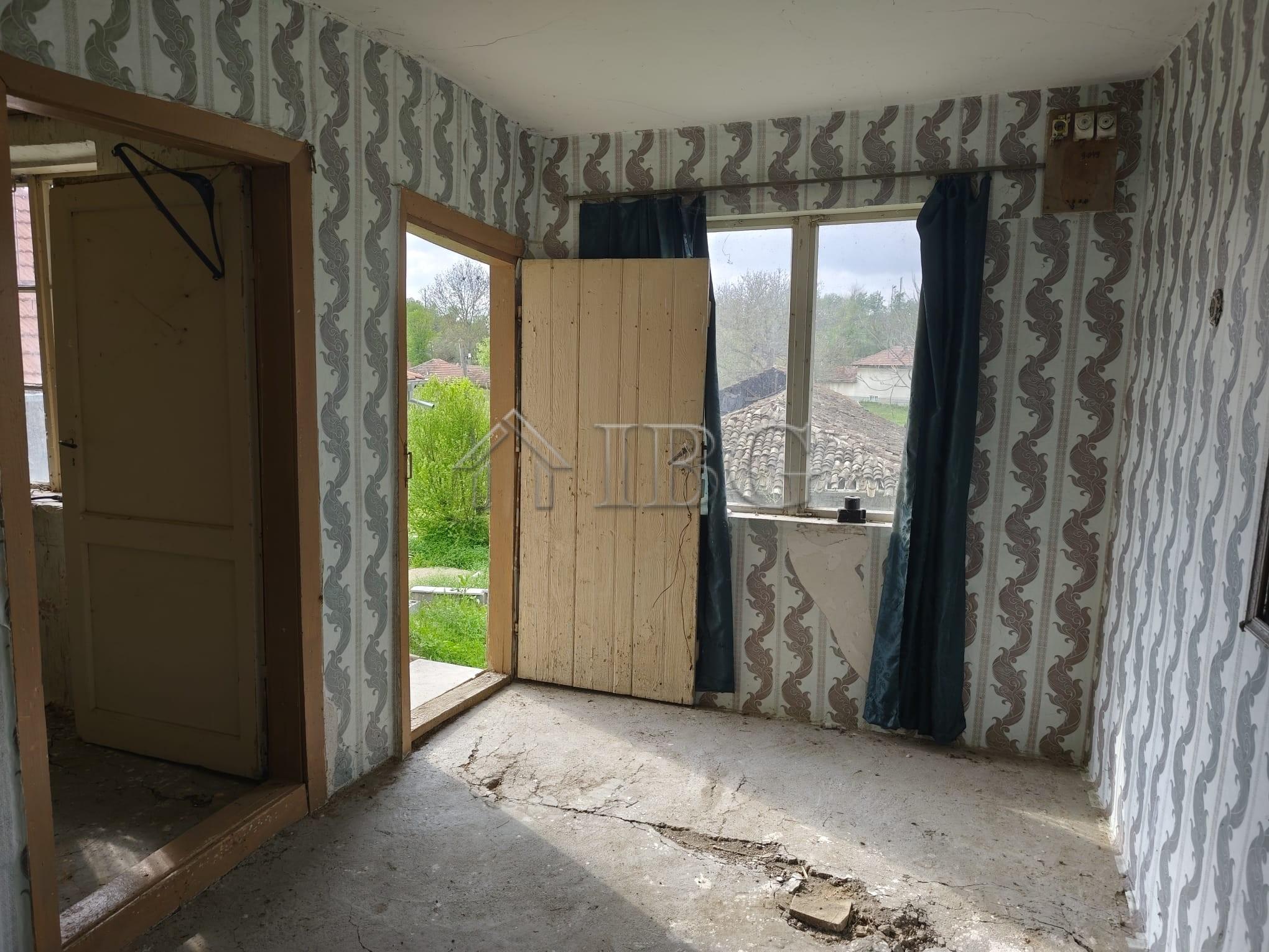 Renovation Project with Large Garden between Byala and Polski Trambesh — photo 17 of 17