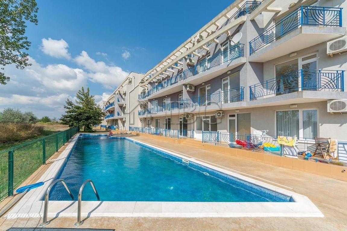 1-Bedroom Apartment with Courtyard View Sunny Day 4, Sunny Beach — 8240 Sunny Beach