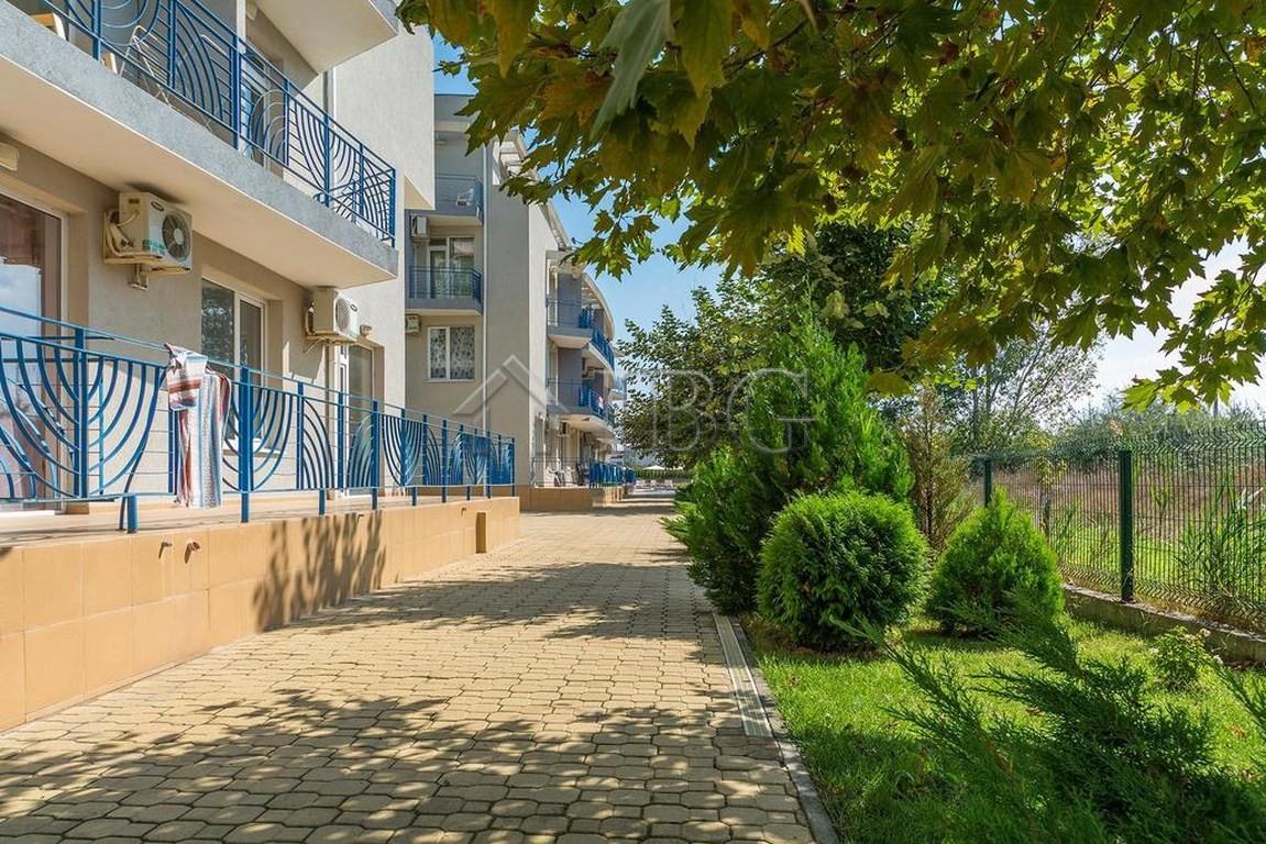 1-Bedroom Apartment with Courtyard View Sunny Day 4, Sunny Beach — photo 18 of 18