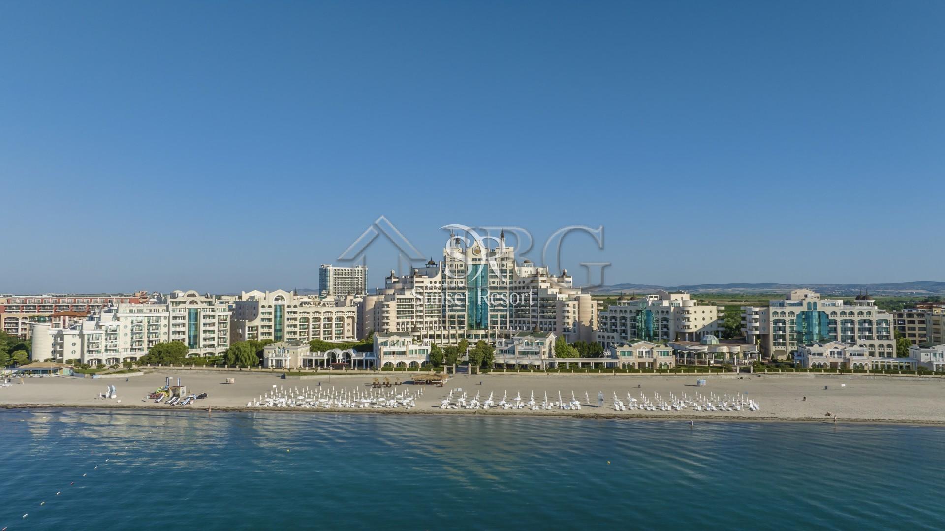 1-Bedroom Apartment Sunset Resort, Pomorie First Line to the Beach — photo 14 of 14
