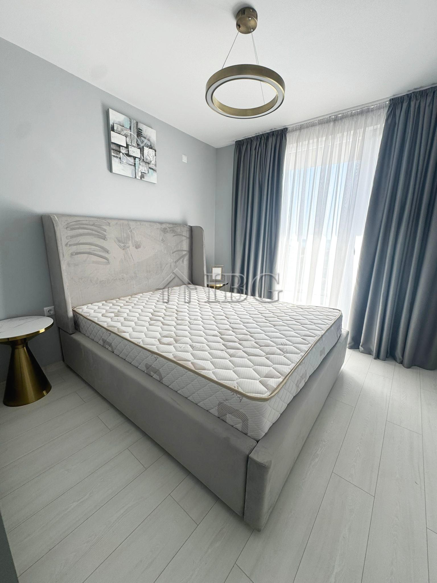 Furnished 2-Bedroom Apartment J'Adore Dune, Beachfront Sunny Beach — photo 13 of 25