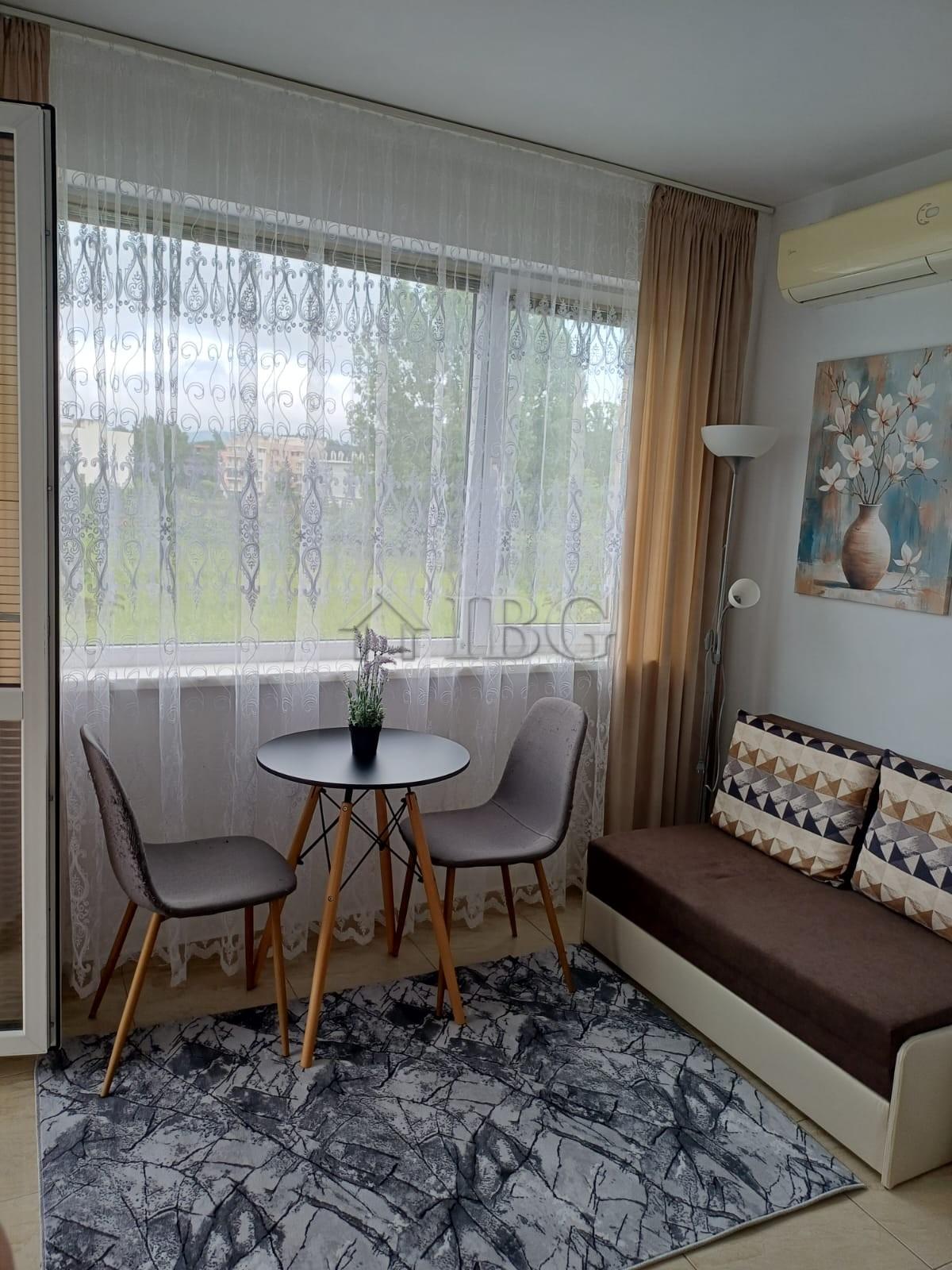 Furnished 1-Bedroom Apartment near Cacao Beach Sunny Beach — photo 3