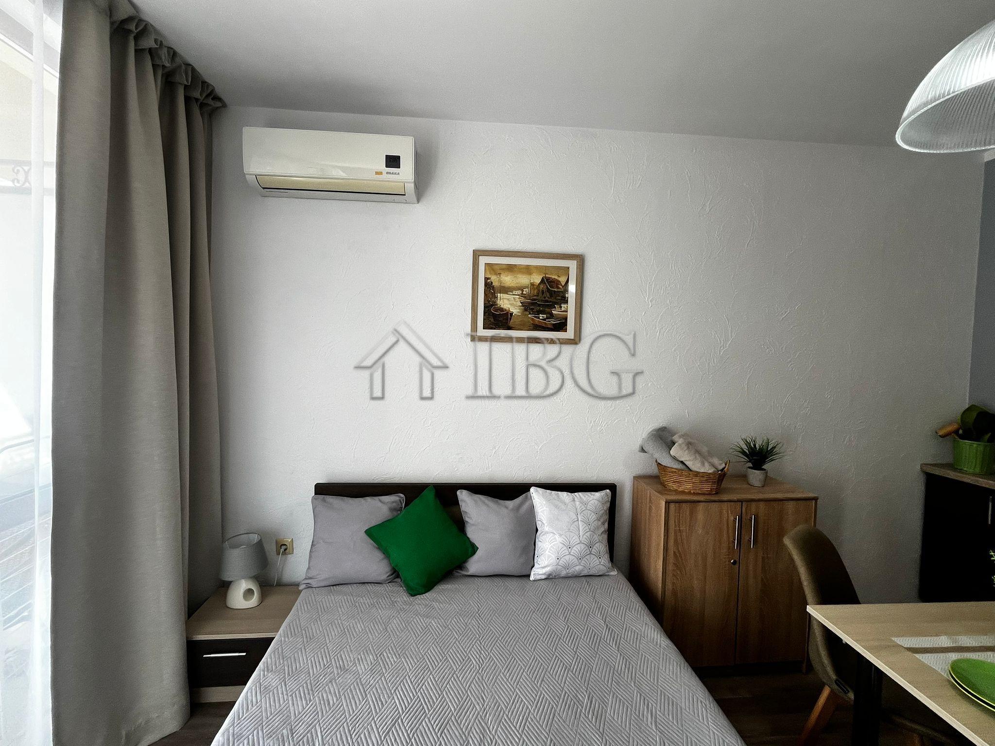 Furnished Studio Sorrento Sole Mare, Sveti Vlas — photo 18 of 23