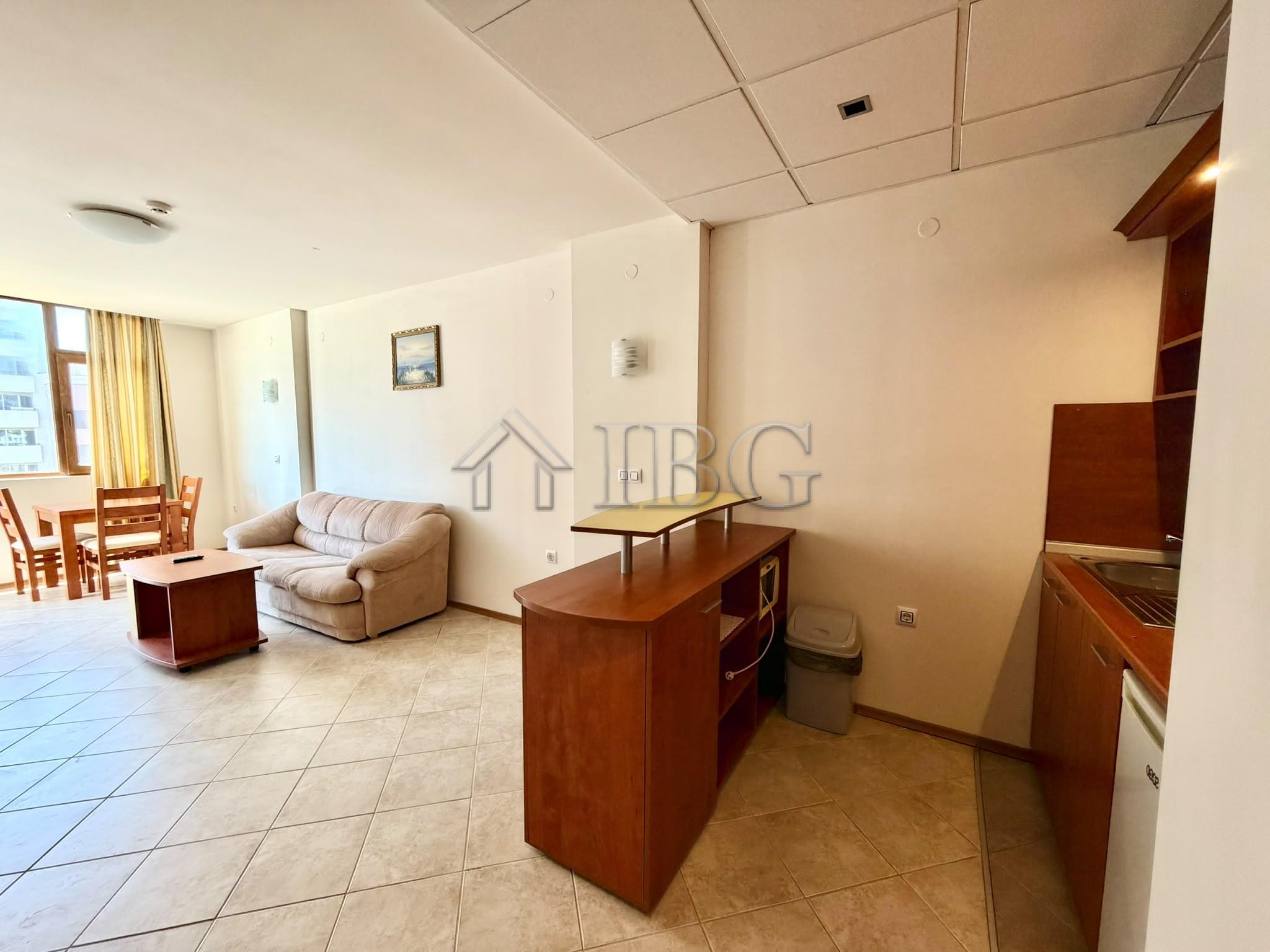 1-Bedroom Apartment with Sea View in Poseidon Complex, Sunny Beach — photo 5