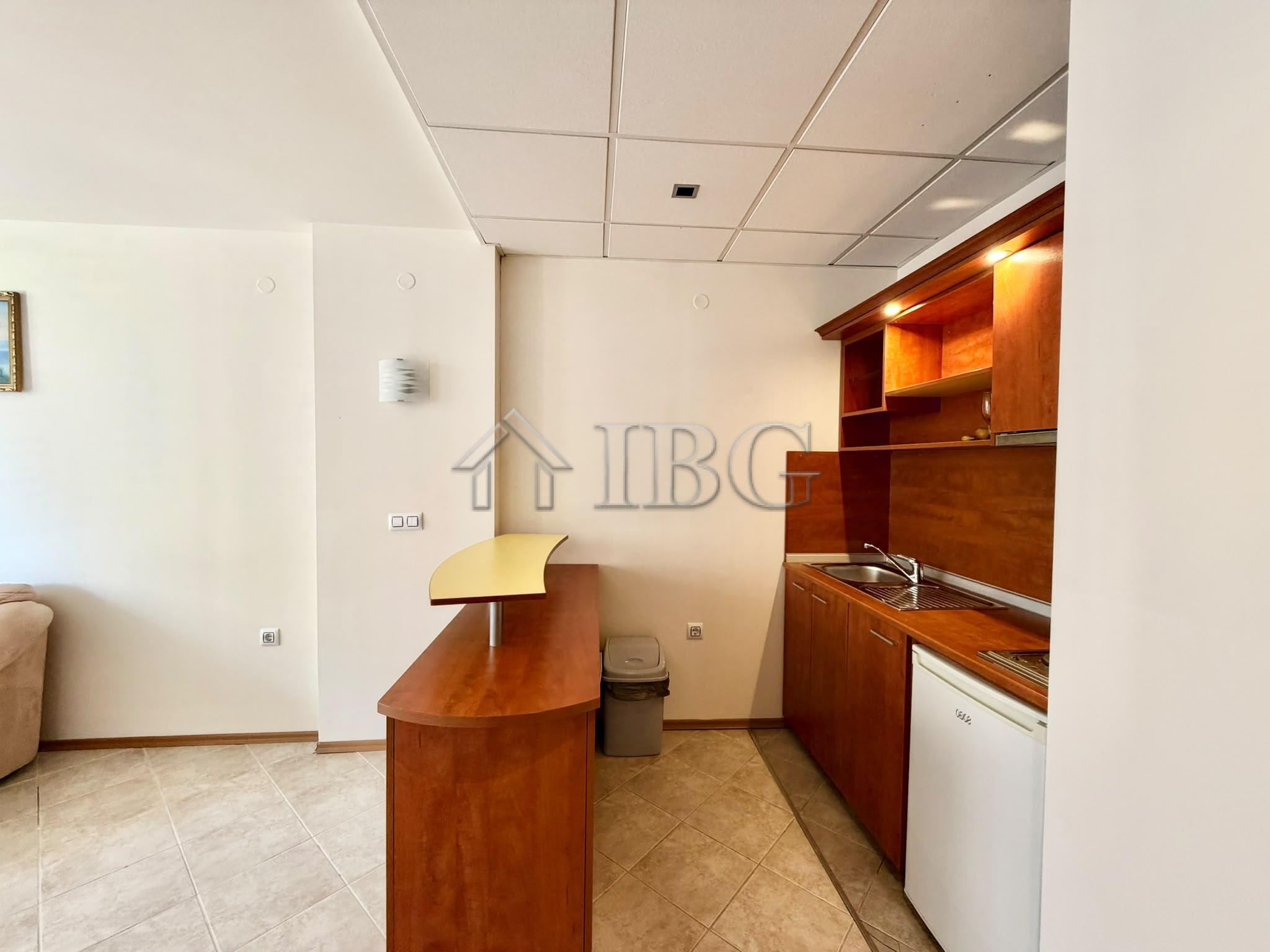 1-Bedroom Apartment with Sea View in Poseidon Complex, Sunny Beach — photo 12 of 25