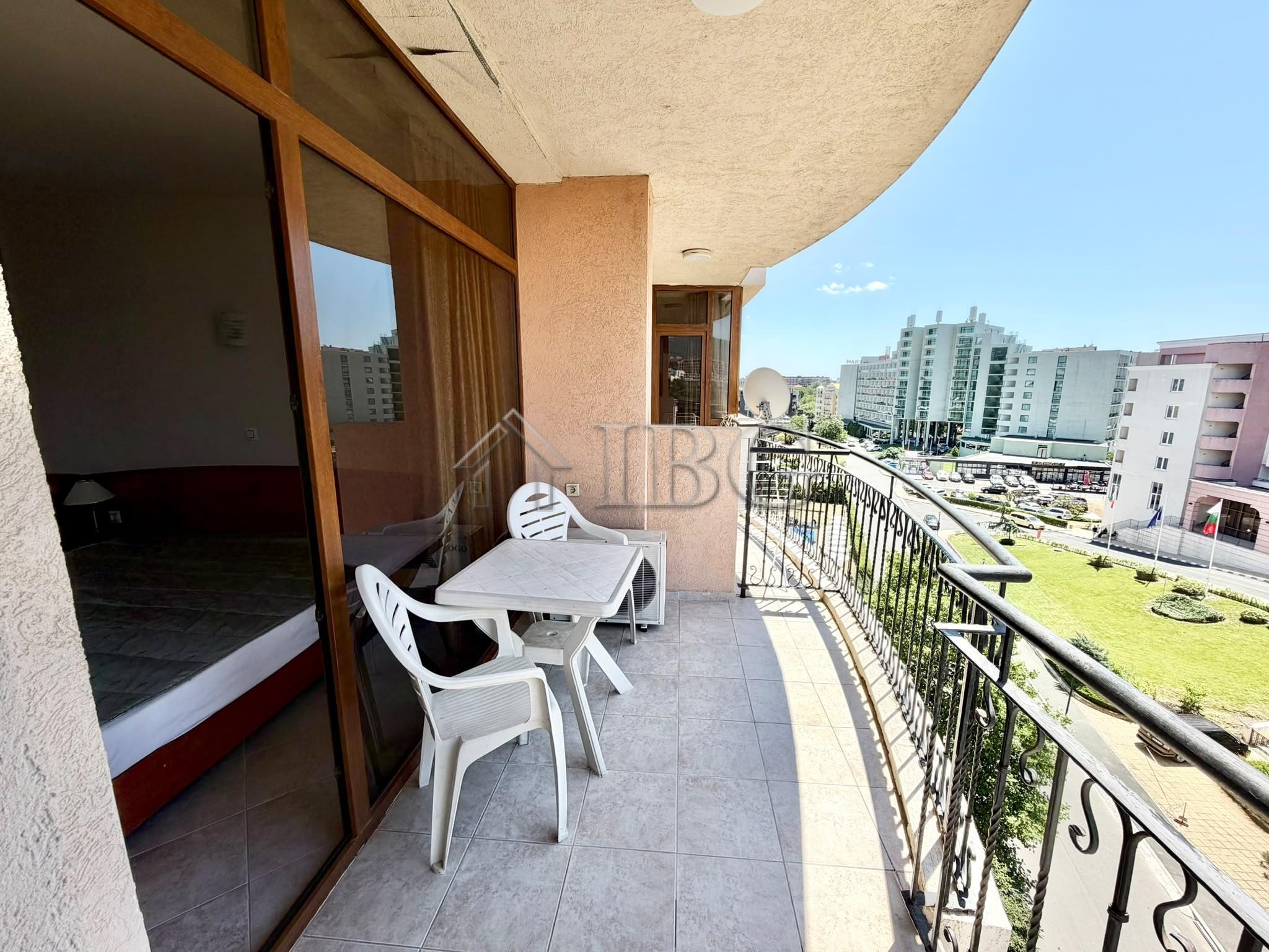 1-Bedroom Apartment with Sea View in Poseidon Complex, Sunny Beach — photo 8 of 25