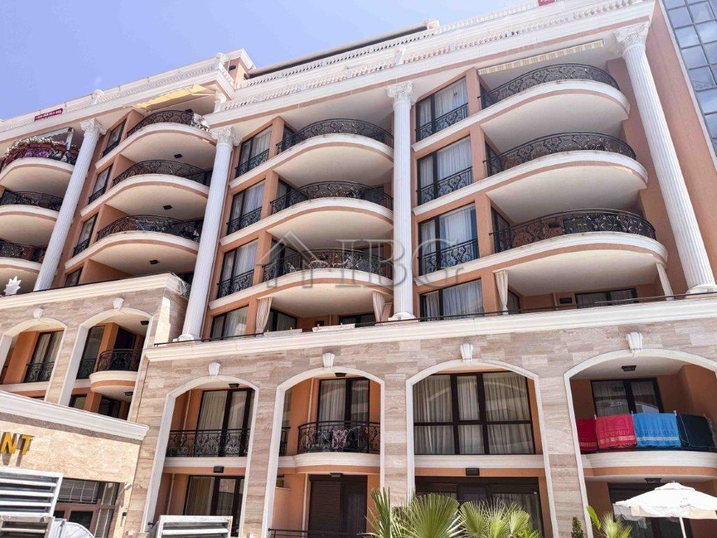 2-Bedroom Apartment with Sea View Admiral, Sveti Vlas — photo 25 of 25