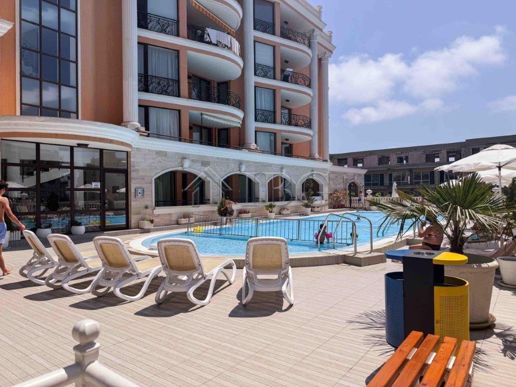 2-Bedroom Apartment with Sea View Admiral, Sveti Vlas — Sveti Vlas