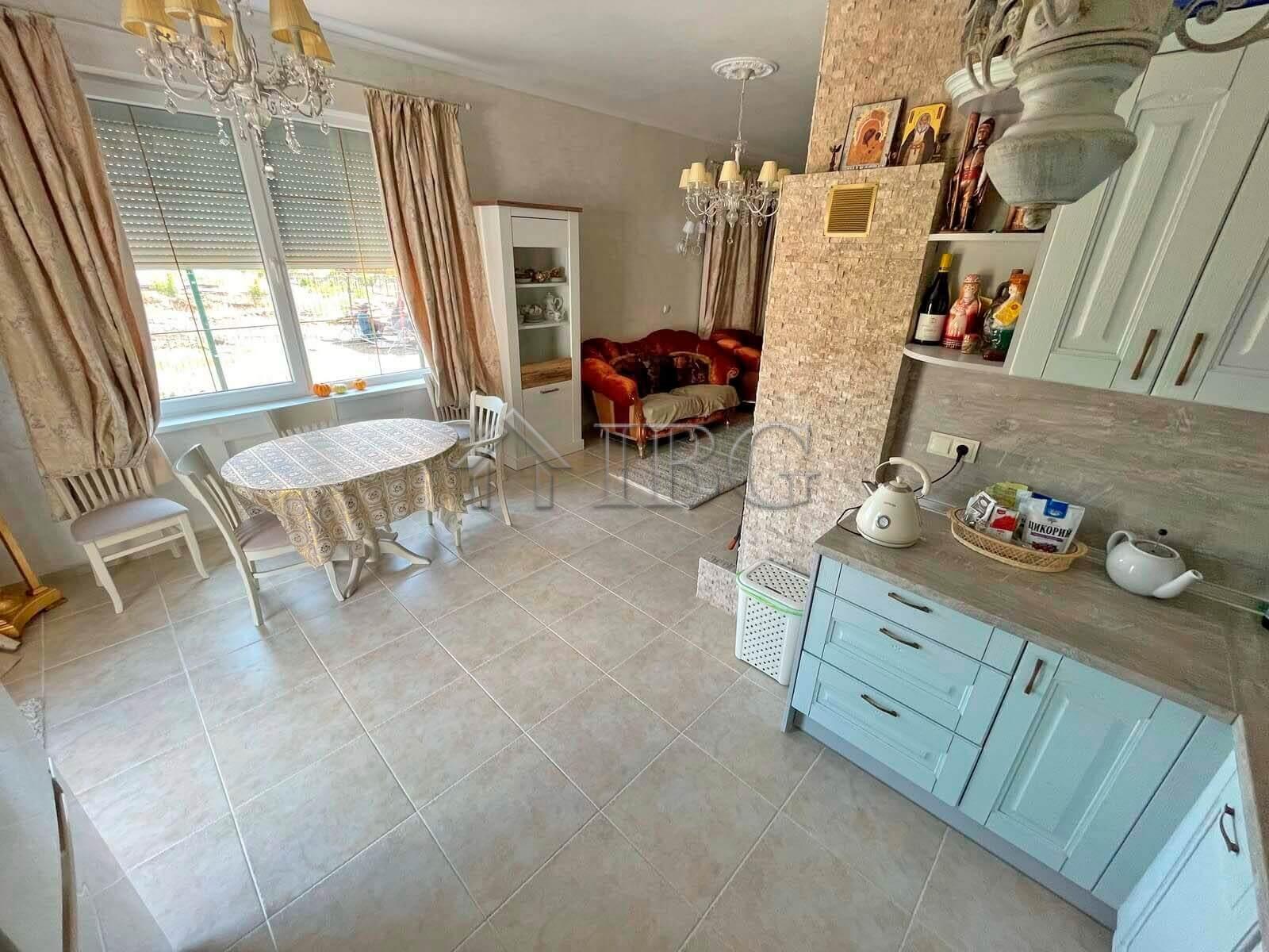 House with 3 bedrooms, 2 bathrooms and a Pool Kosharitsa, Near Sunny Beach — photo 6