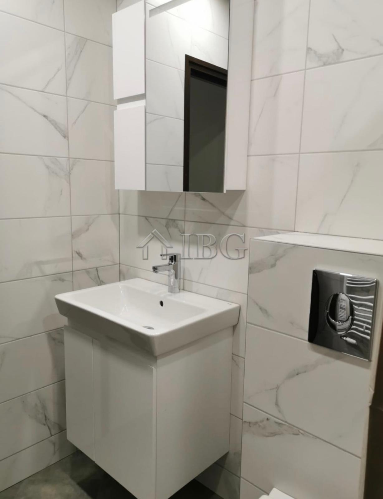 Luxury 1-Bedroom Apartment for Rent in the City Centre — photo 6