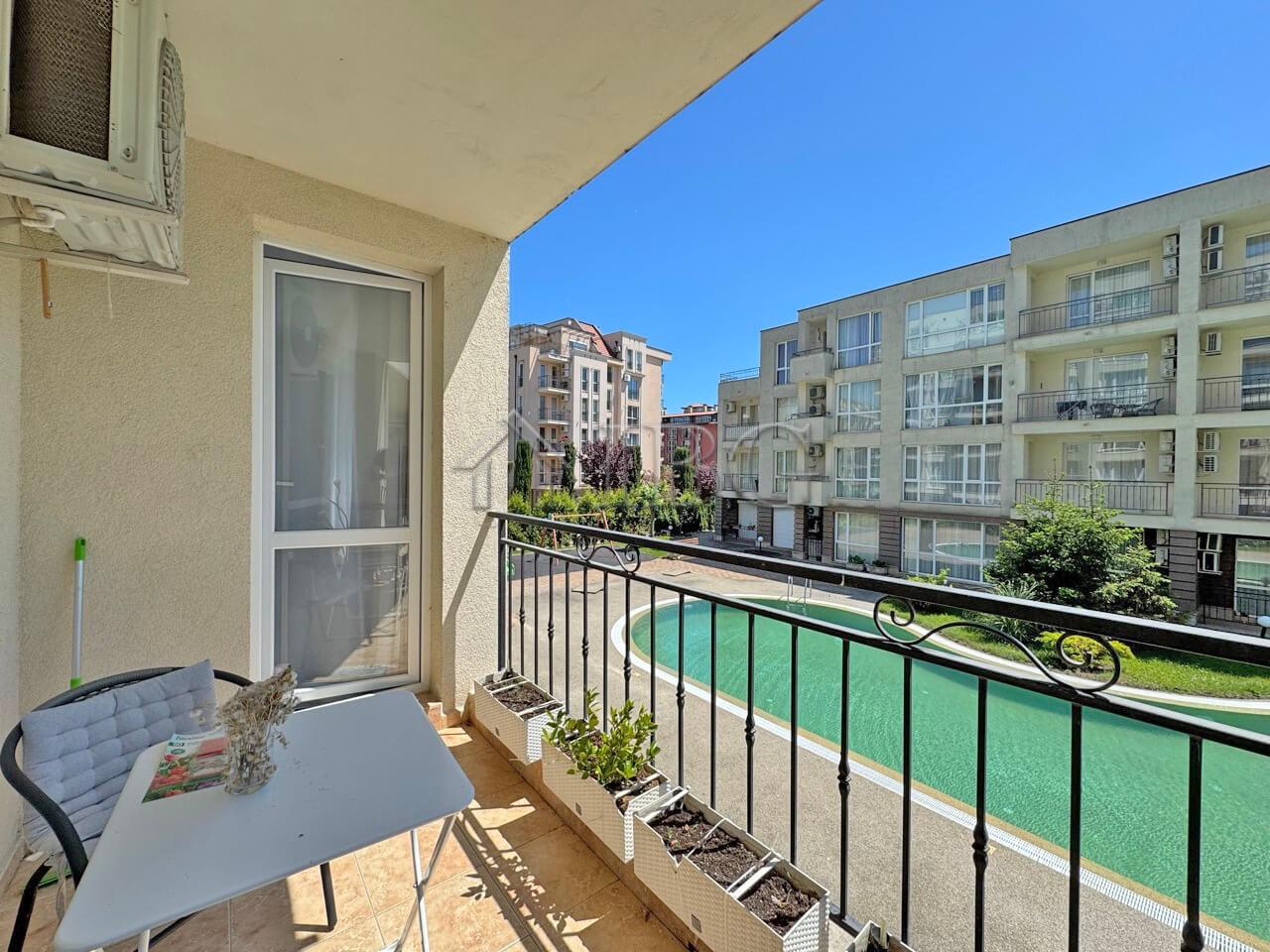 1-Bedroom Apartment with Pool View Casa del Sol, Sunny Beach — Sunny Beach