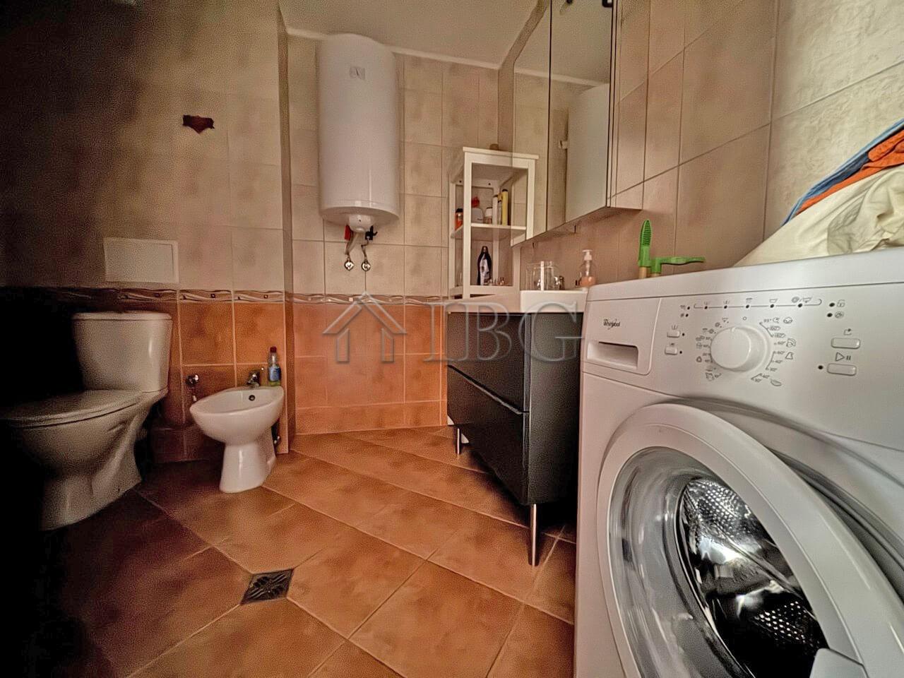 Luxury Apartment with Sea View 2 bedrooms 2 Bathrooms Casa Real, Sveti Vlas — photo 19 of 20