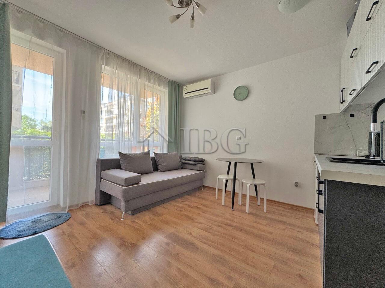 Furnished Studio with Pool View Casa Rossa, Sunny Beach — photo 2