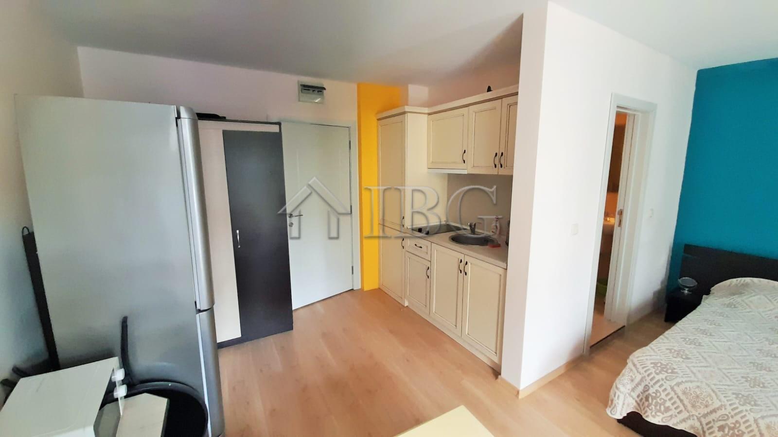 Big Studio with Balcony for sale in Aphrodite Palace, Sunny Beach — photo 2