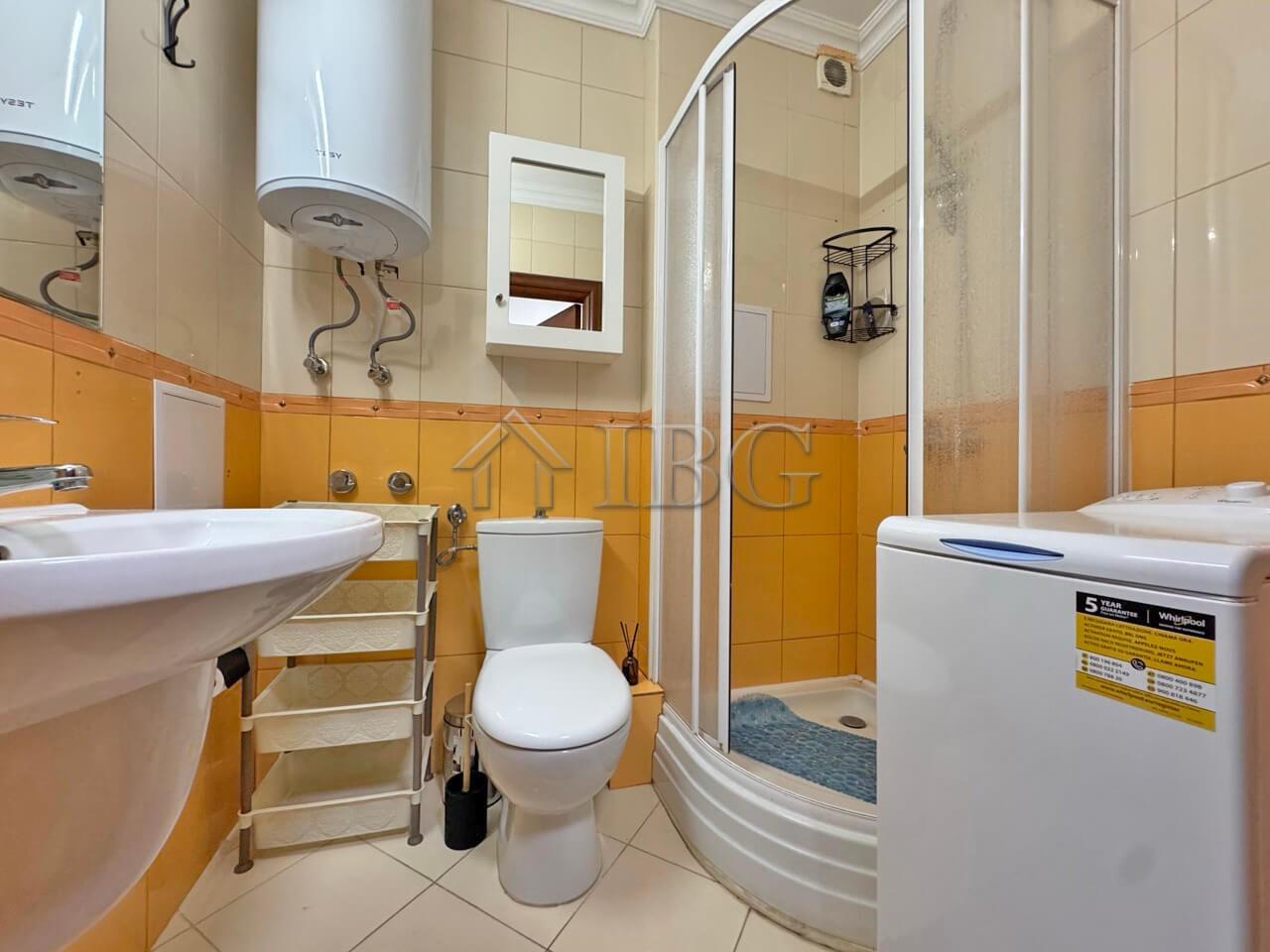 1-Bedroom Apartment with Stunning Sea View Etara, Sveti Vlas — photo 15 of 16
