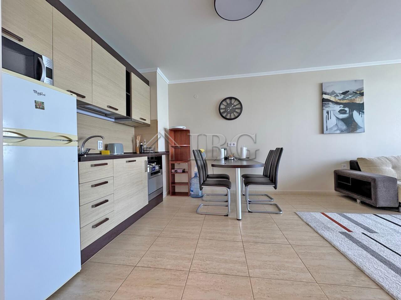 1-Bedroom Apartment with Stunning Sea View Etara, Sveti Vlas — photo 7 of 16