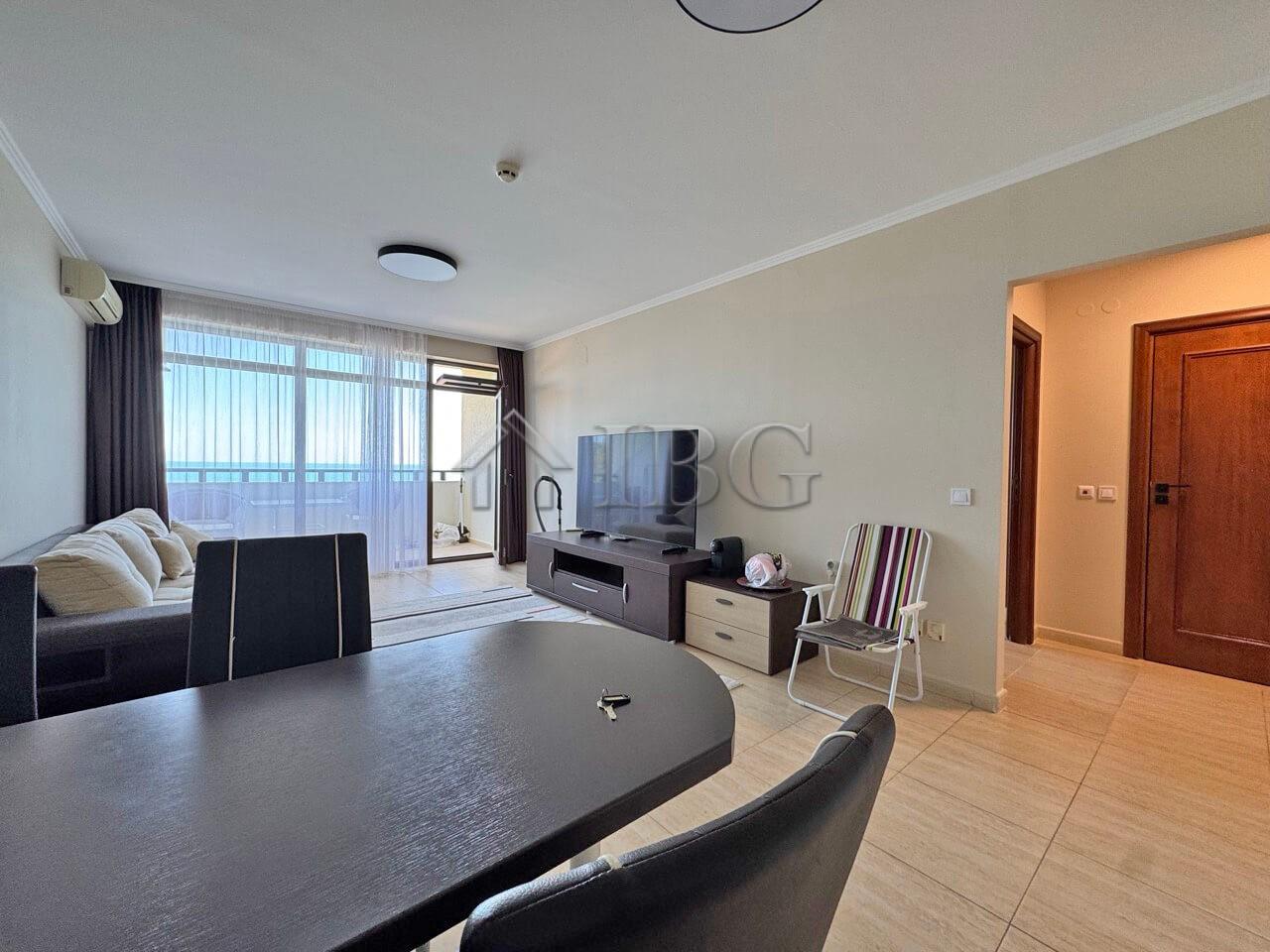1-Bedroom Apartment with Stunning Sea View Etara, Sveti Vlas — photo 12 of 16