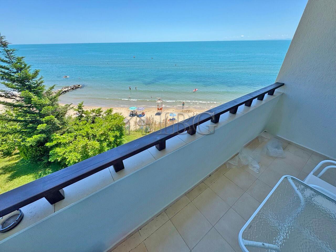 1-Bedroom Apartment with Stunning Sea View Etara, Sveti Vlas — Sveti Vlas