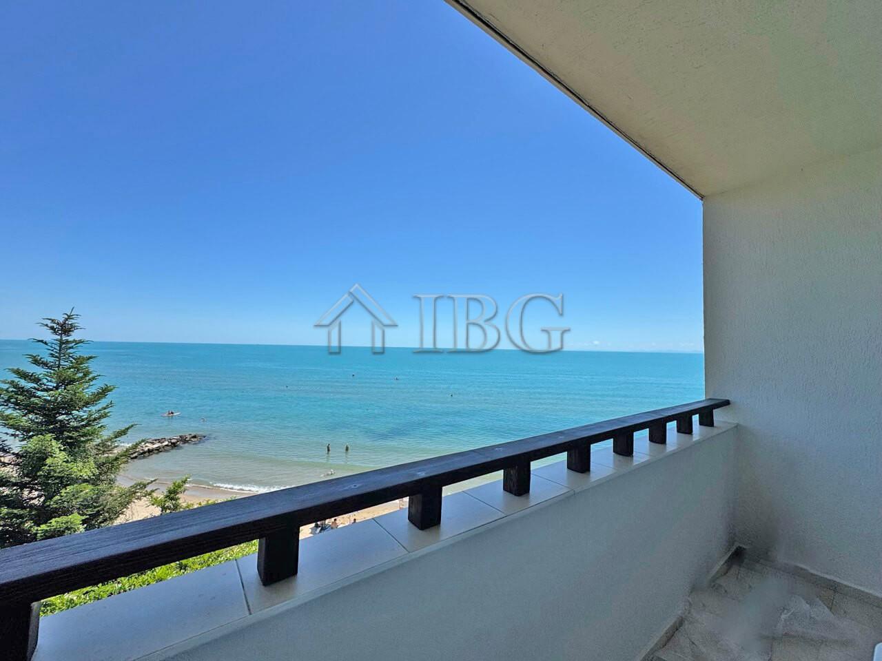 1-Bedroom Apartment with Stunning Sea View Etara, Sveti Vlas — photo 3