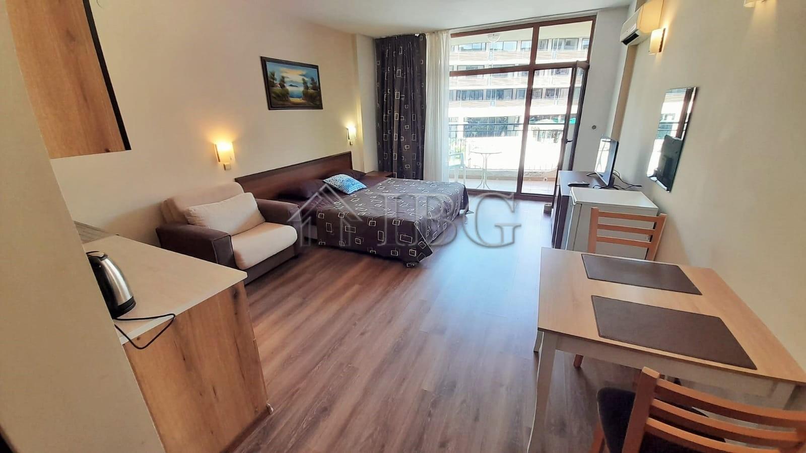 Large Studio Near the Beach Grenada Complex, Cacao Beach, Sunny Beach — photo 4 of 12