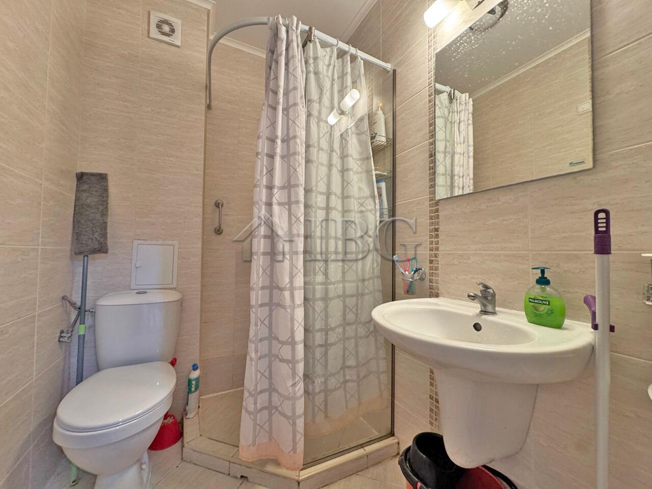 Furnished Studio Messembria Palace, Sunny Beach — photo 12 of 15