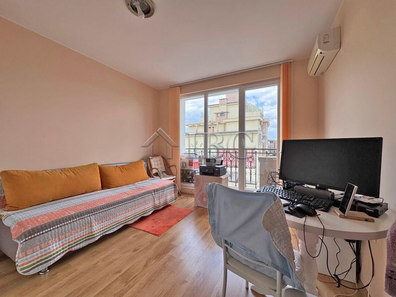 Furnished Studio Messembria Palace, Sunny Beach — photo 3