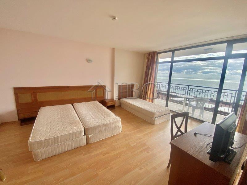 2-room apartment with Frontal Sea view, Tiva Del Mar, Sveti Vlas — photo 9 of 19