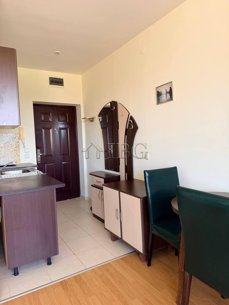 Furnished Studio Apartment Orchid Fort Garden, Sunny Beach — photo 7 of 23