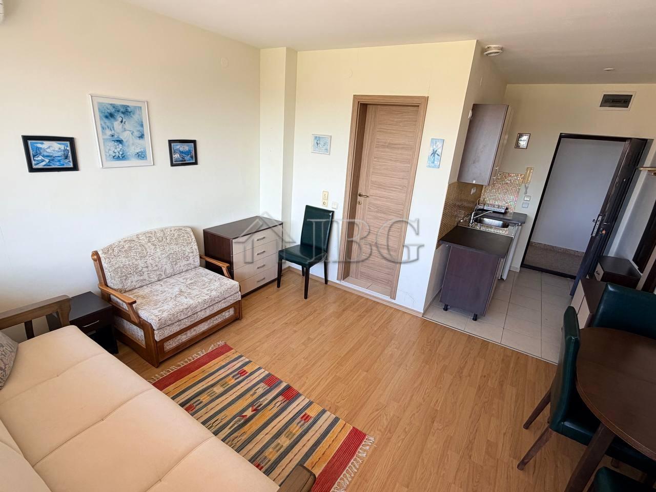 Furnished Studio Apartment Orchid Fort Garden, Sunny Beach — photo 9 of 23