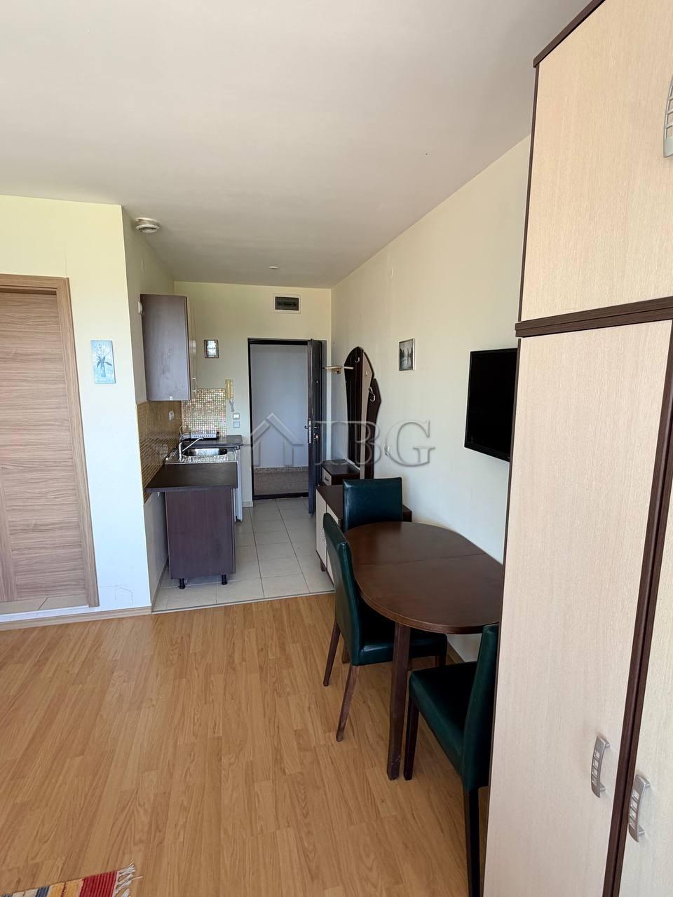 Furnished Studio Apartment Orchid Fort Garden, Sunny Beach — photo 10 of 23
