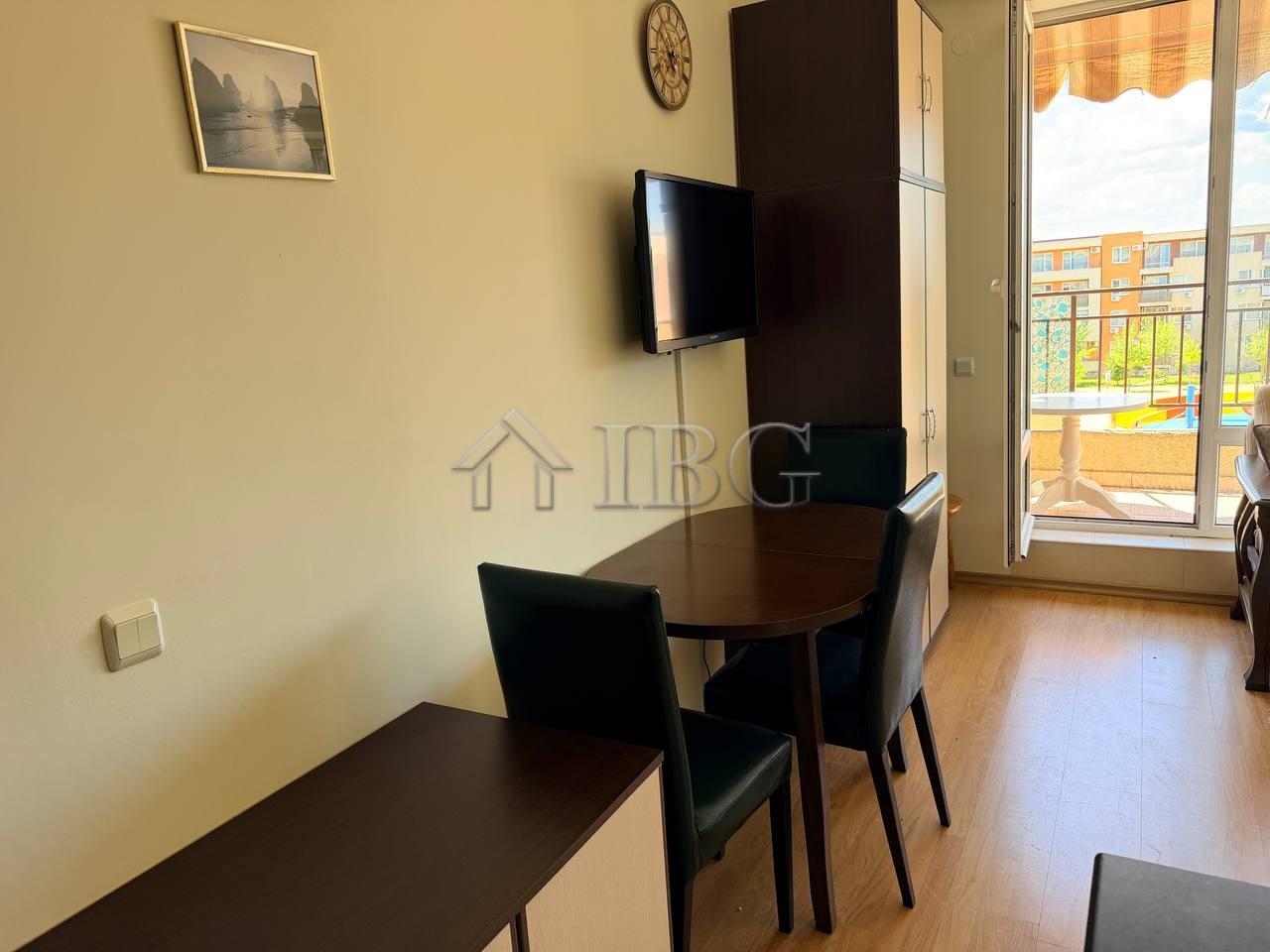 Furnished Studio Apartment Orchid Fort Garden, Sunny Beach — photo 13 of 23