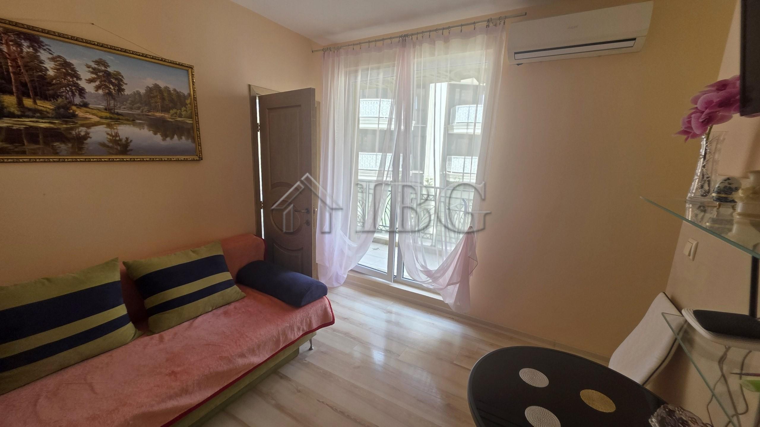 1-Bedroom Apartment with Park View in Aphrodite Gardens, Sunny Beach — photo 8 of 14