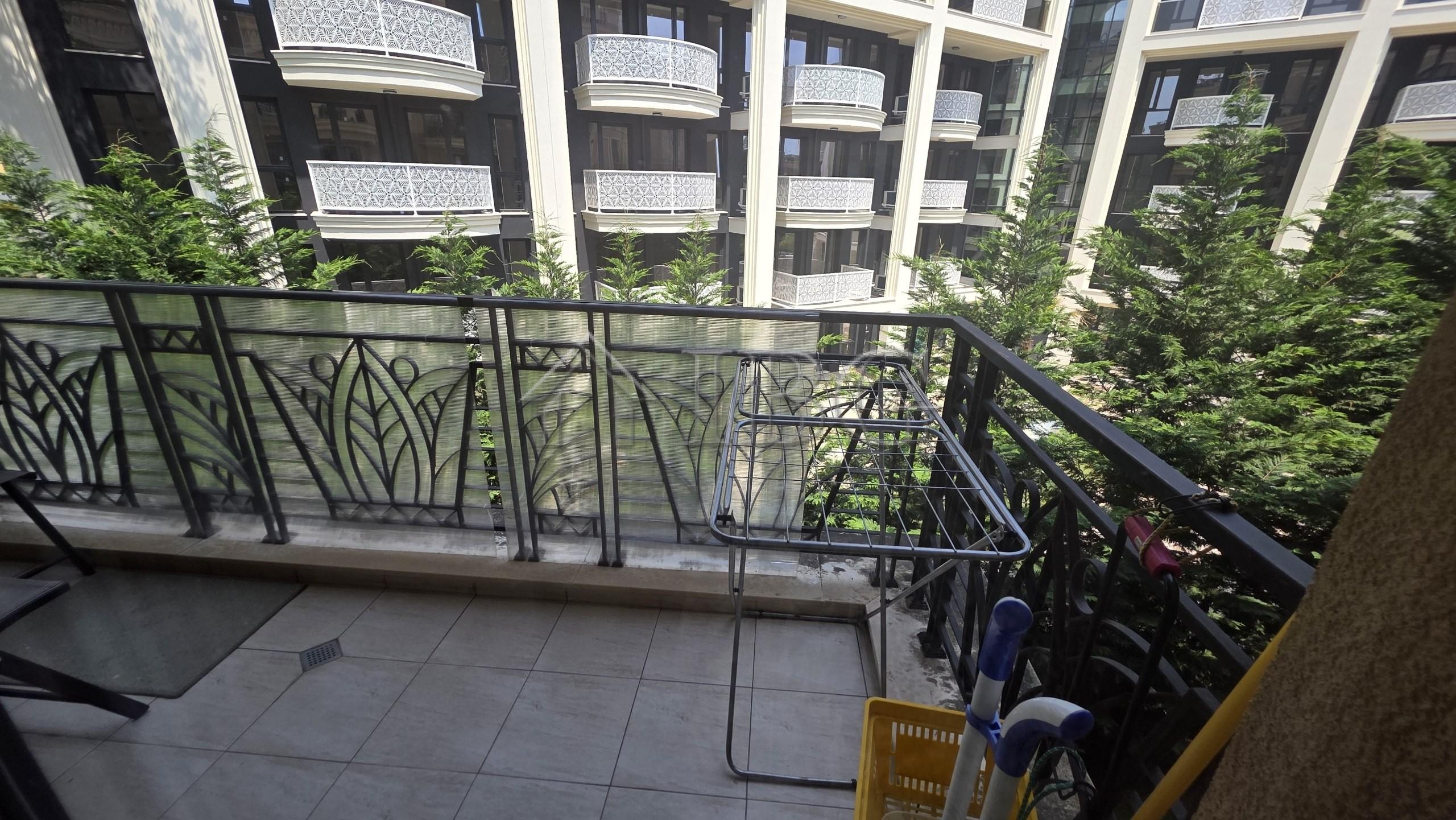 1-Bedroom Apartment with Park View in Aphrodite Gardens, Sunny Beach — photo 12 of 14