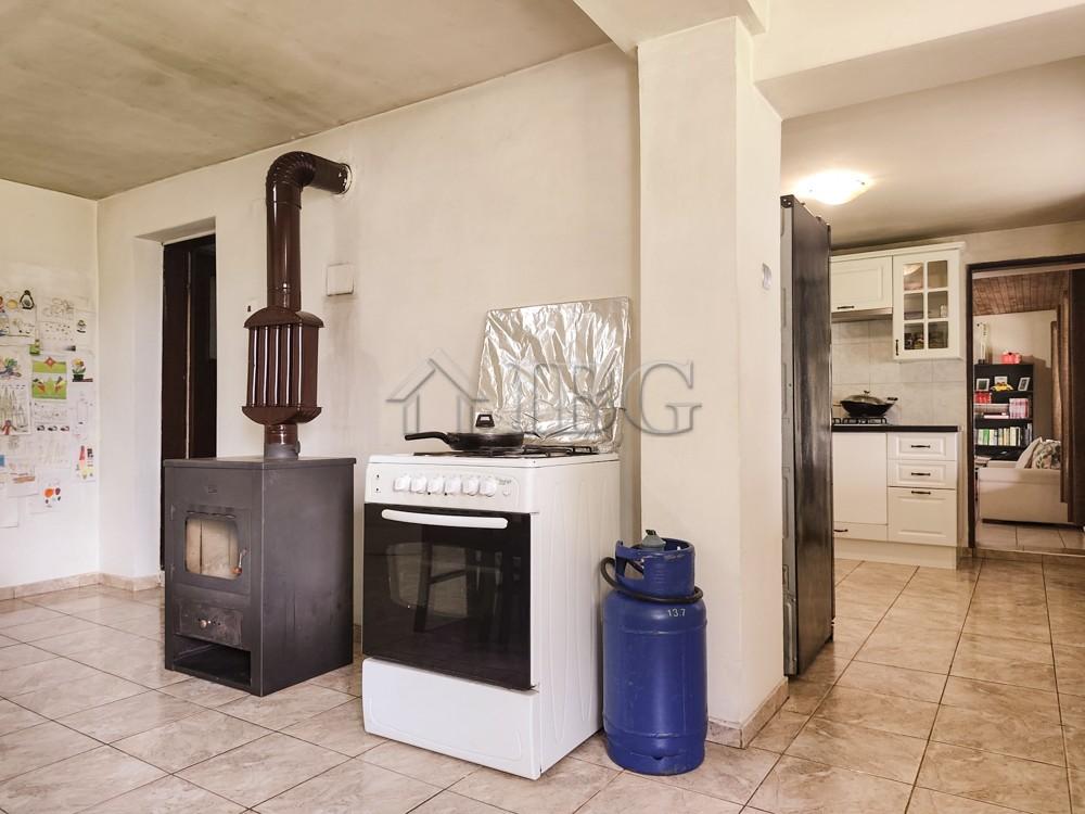 Renovated Family Home with 2,000 sq.m. Garden Radanovo Village, Veliko Tarnovo Region — photo 3