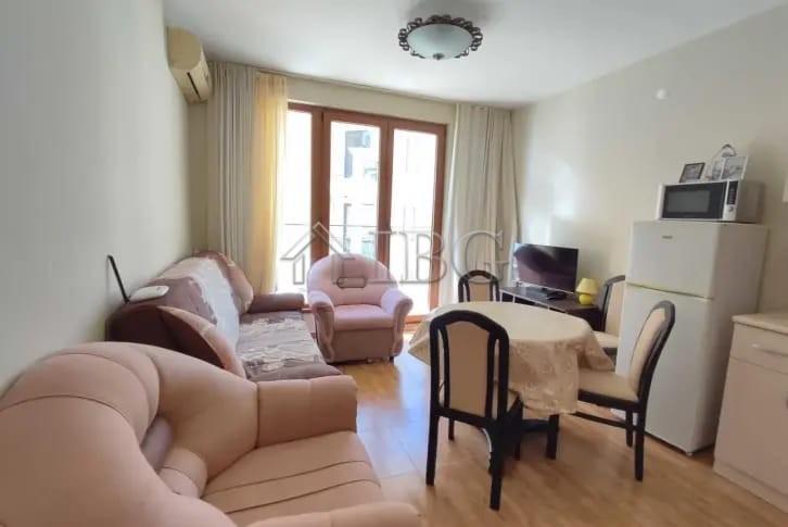Sea View 1-Bedroom Apartment Royal Bay, Sveti Vlas — photo 4