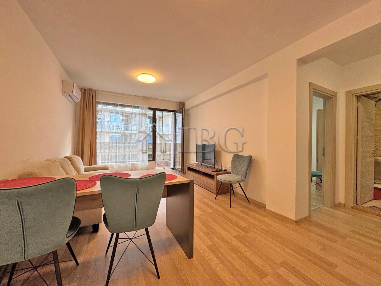 Elena Residence - Furnished 1-Bedroom Apartment in Sarafovo, Burgas — photo 4