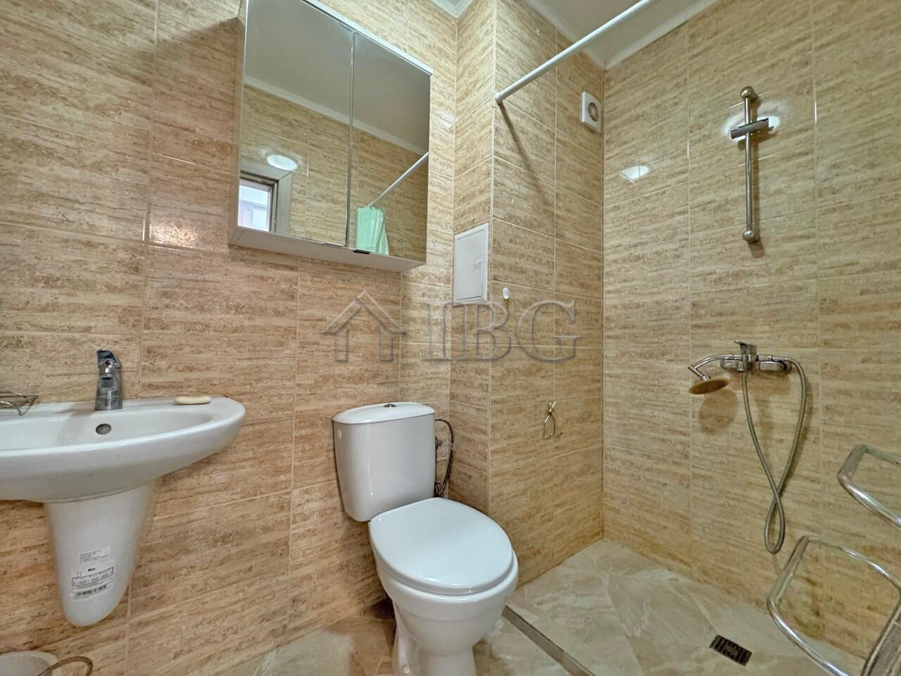 Elena Residence - Furnished 1-Bedroom Apartment in Sarafovo, Burgas — photo 7 of 12