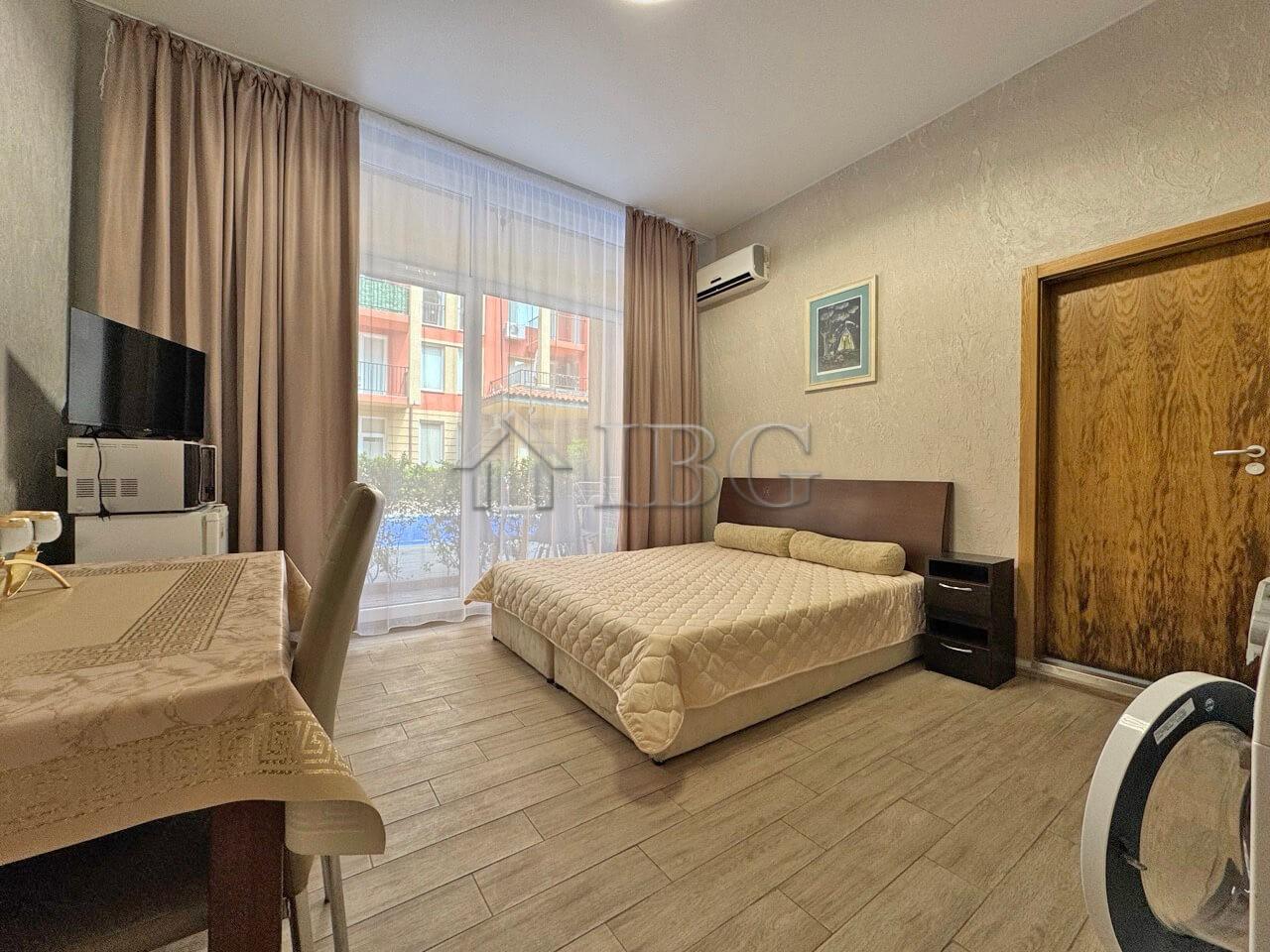 Furnished Studio with Pool View Sunny View Central, Sunny Beach — Sunny Beach