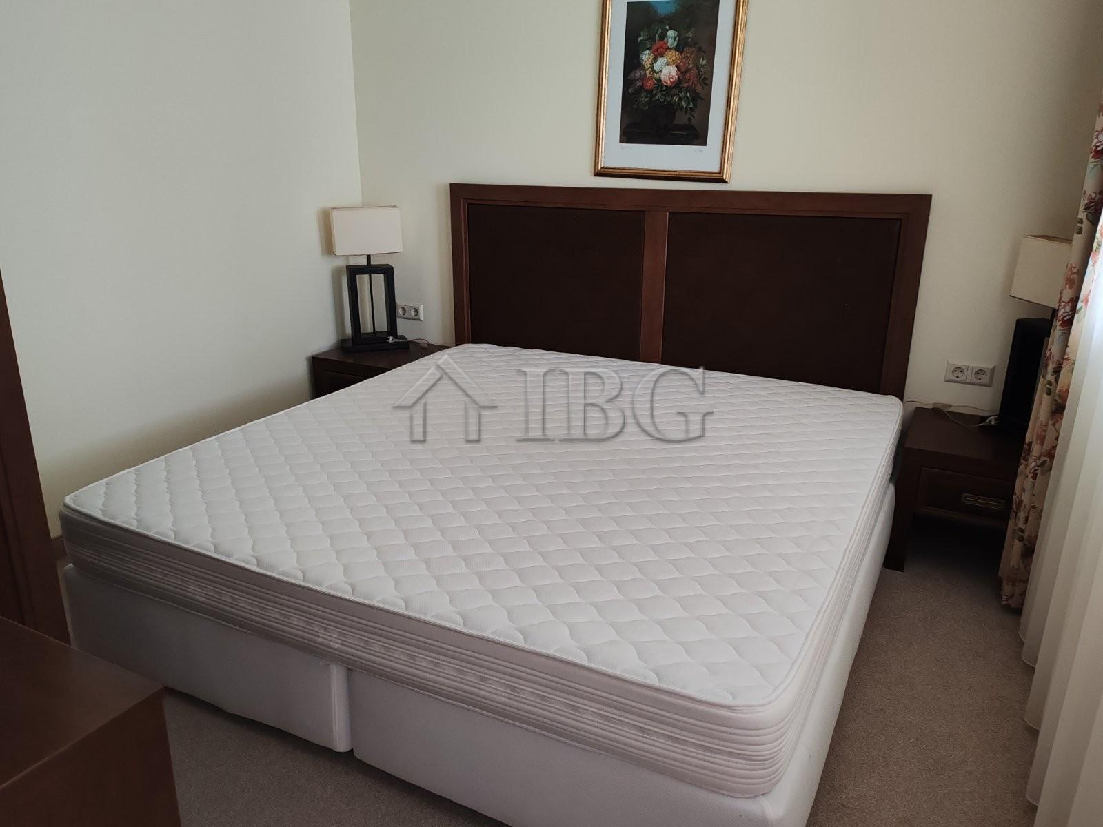 1-Bedroom Apartment on the First Line Sunset Resort, Pomorie — photo 10 of 17