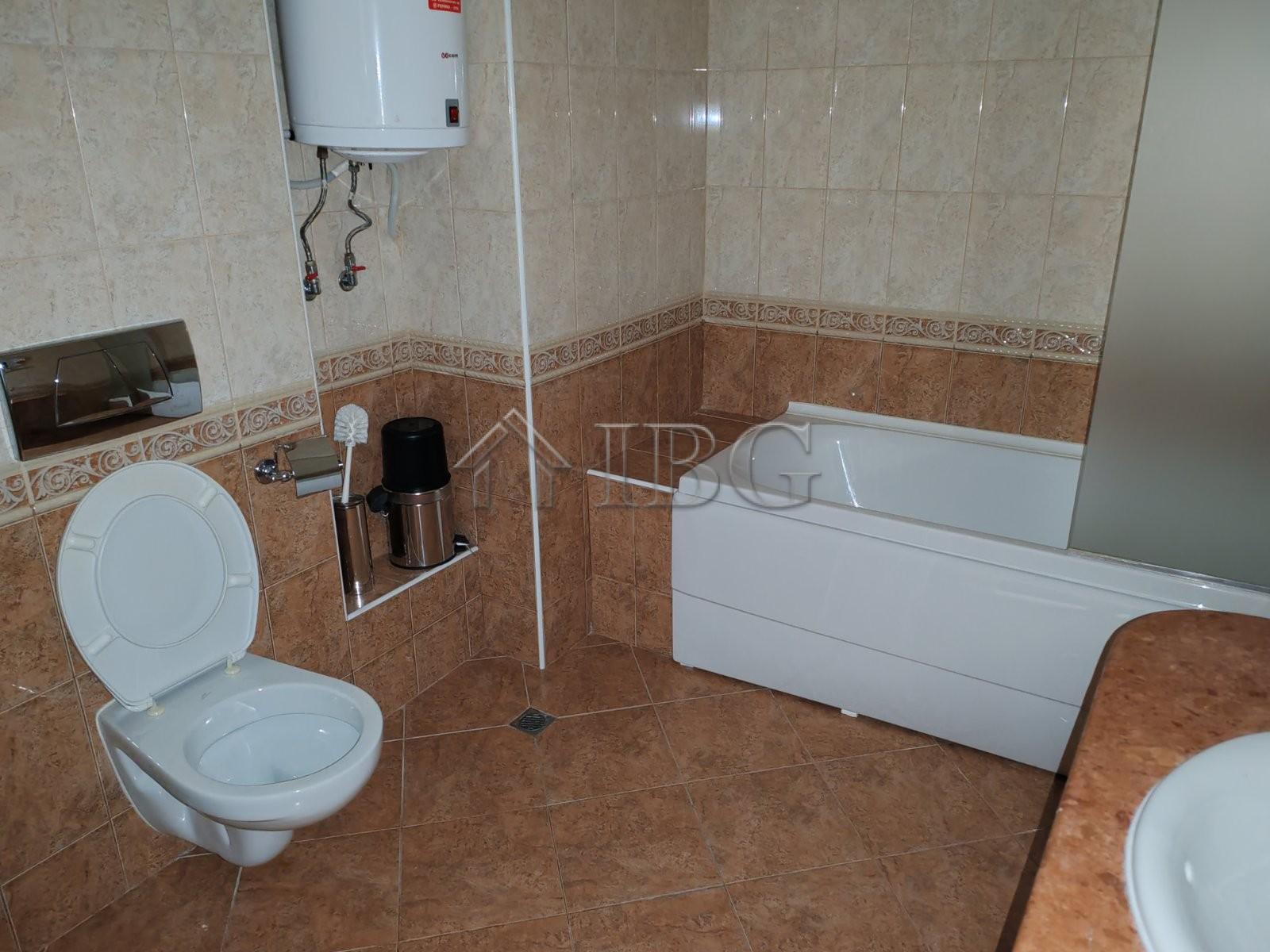 1-Bedroom Apartment on the First Line Sunset Resort, Pomorie — photo 14 of 17